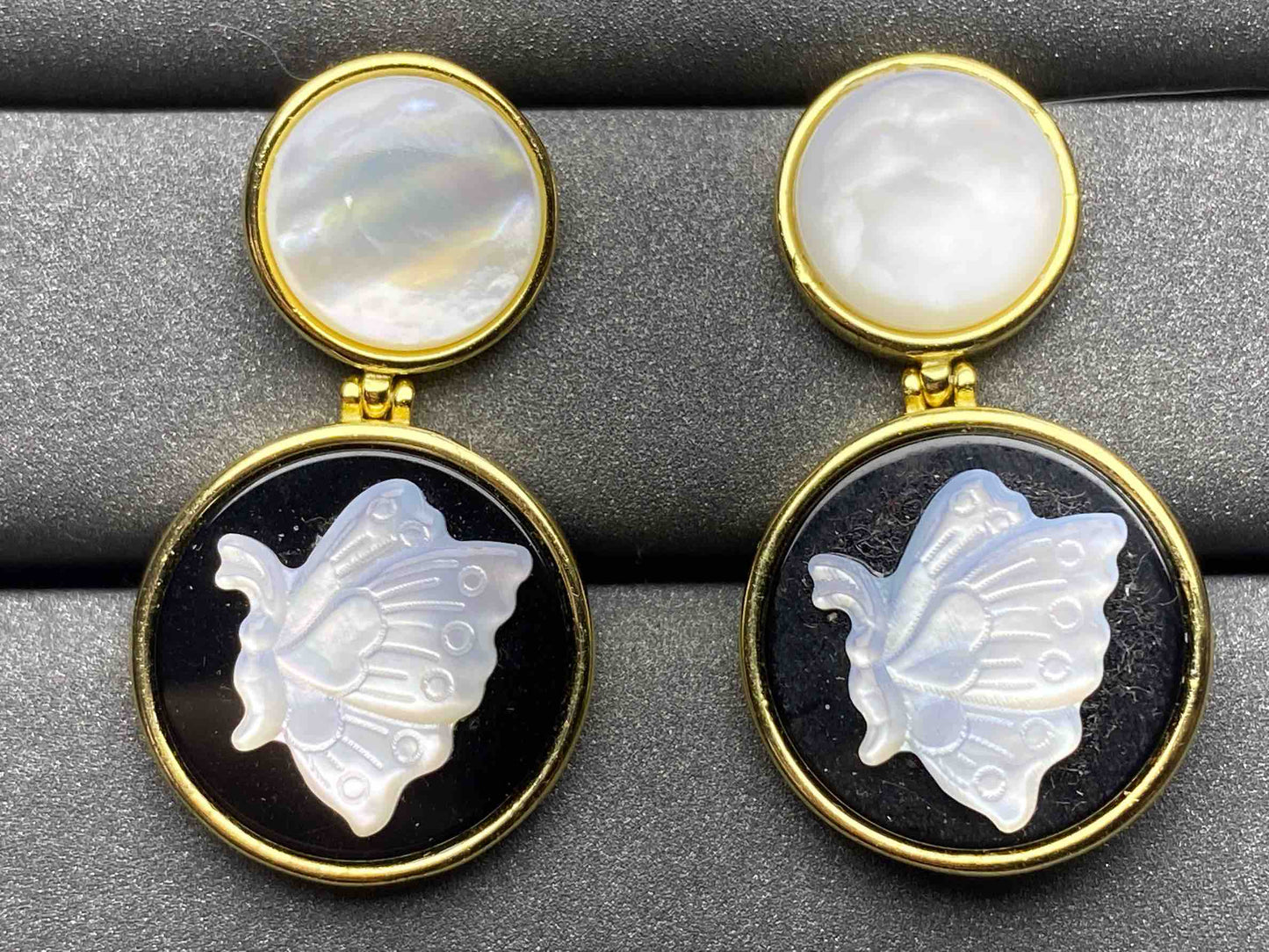 5569 Silver conch Earrings