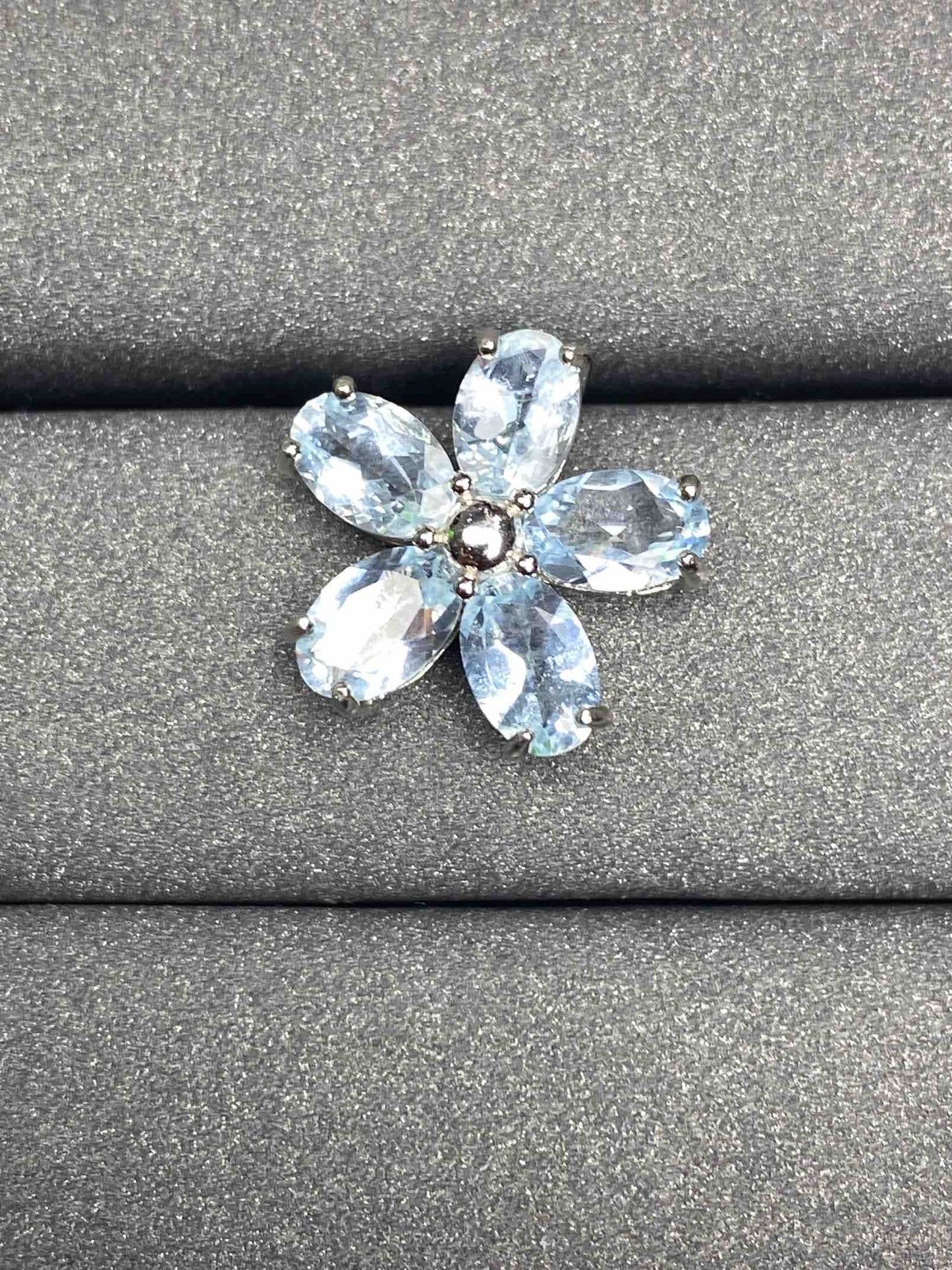 5232 Aquamarine Pendant