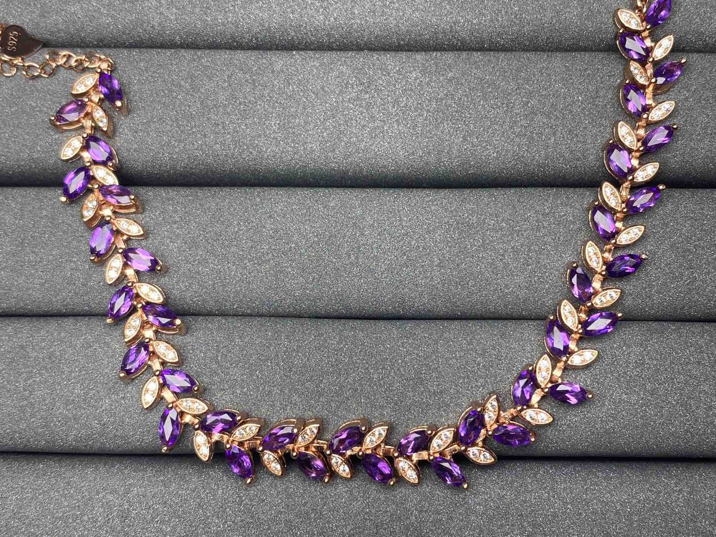 5235 Amethyst Bracelet