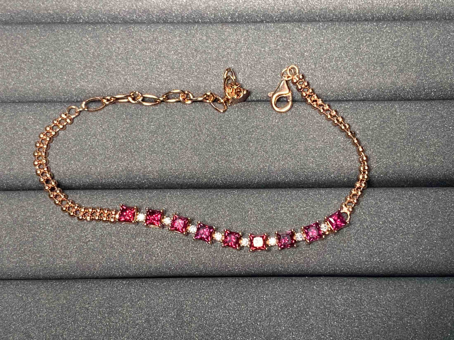 5265 Garnet Bracelet