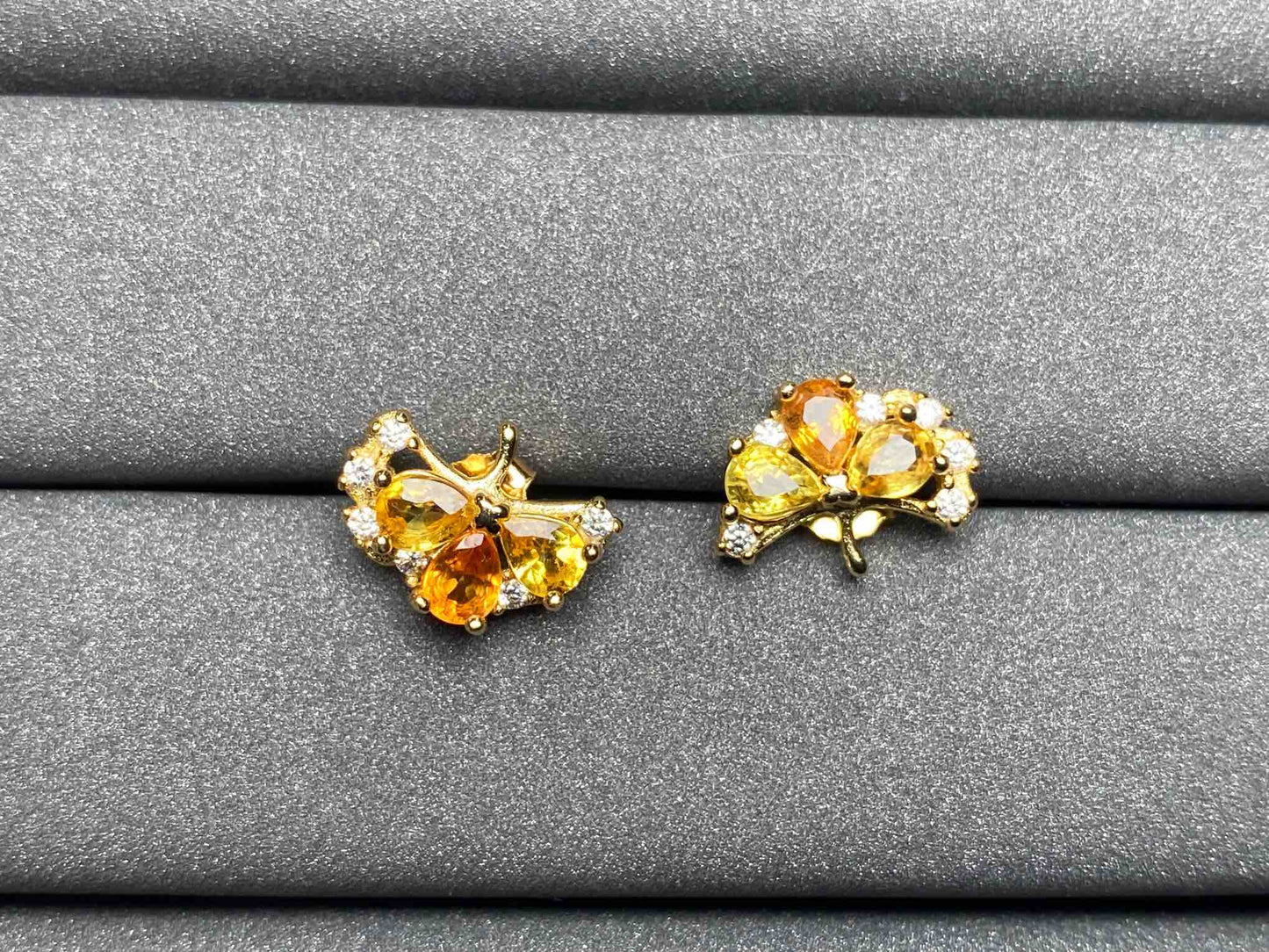 5266 Sapphire Earrings