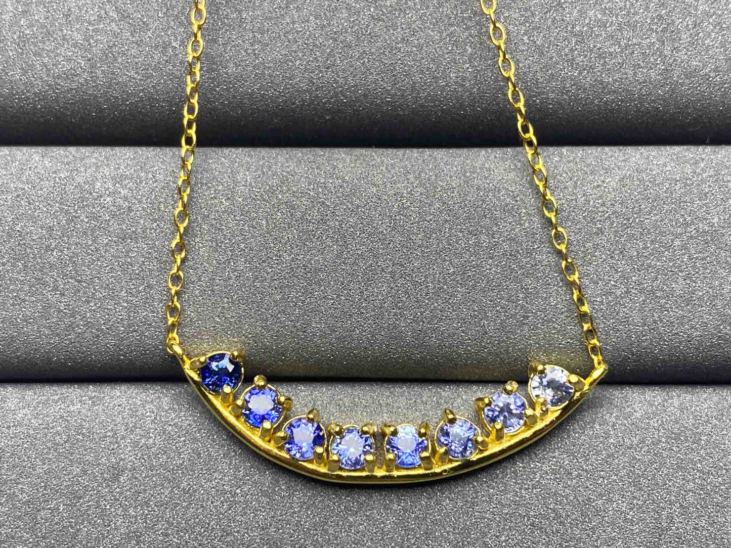 5422 Sapphire Necklace