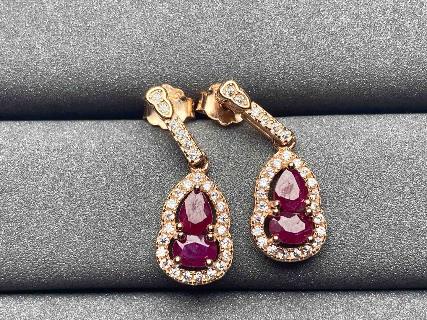 5457 Ruby Earrings