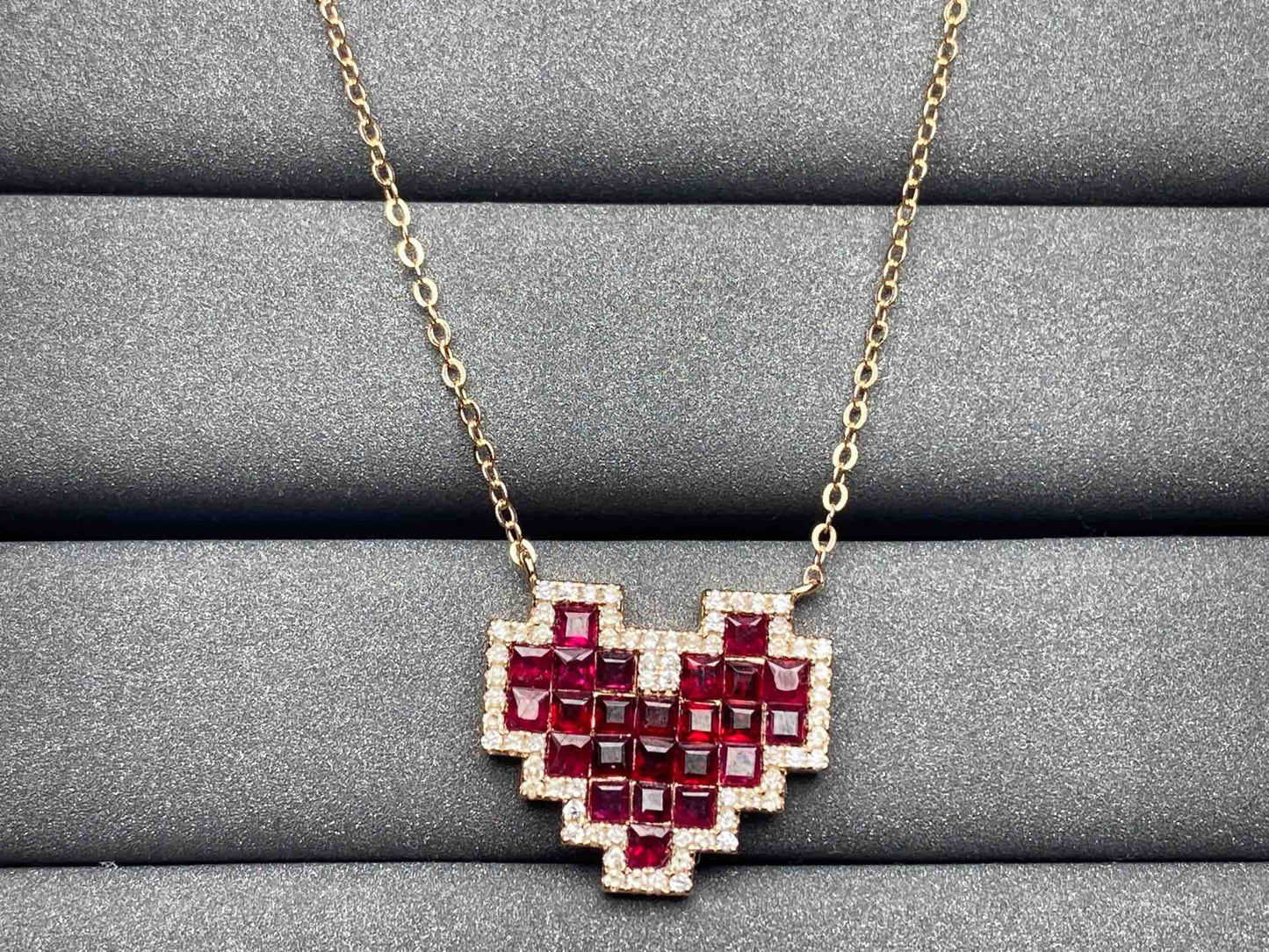 5941 Ruby Necklace