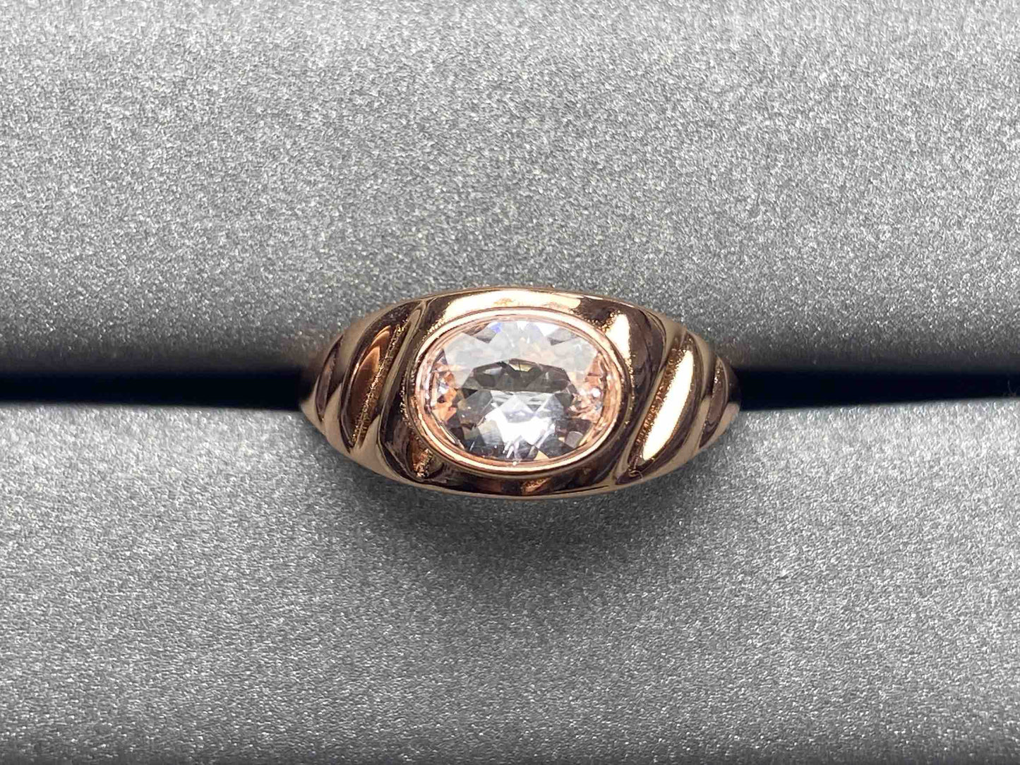5989 Morganite Ring