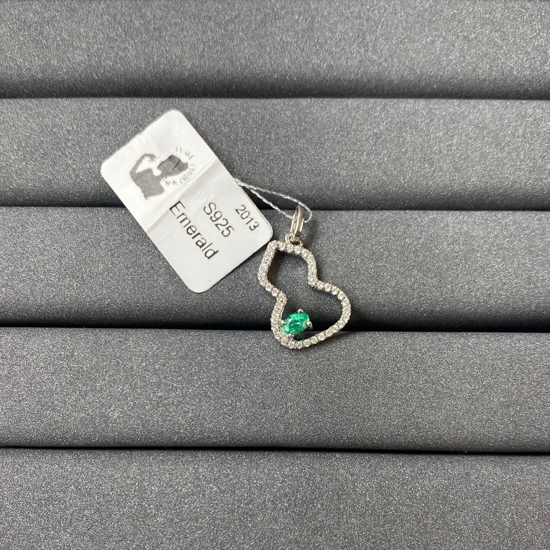 2013 Emerald Pendant