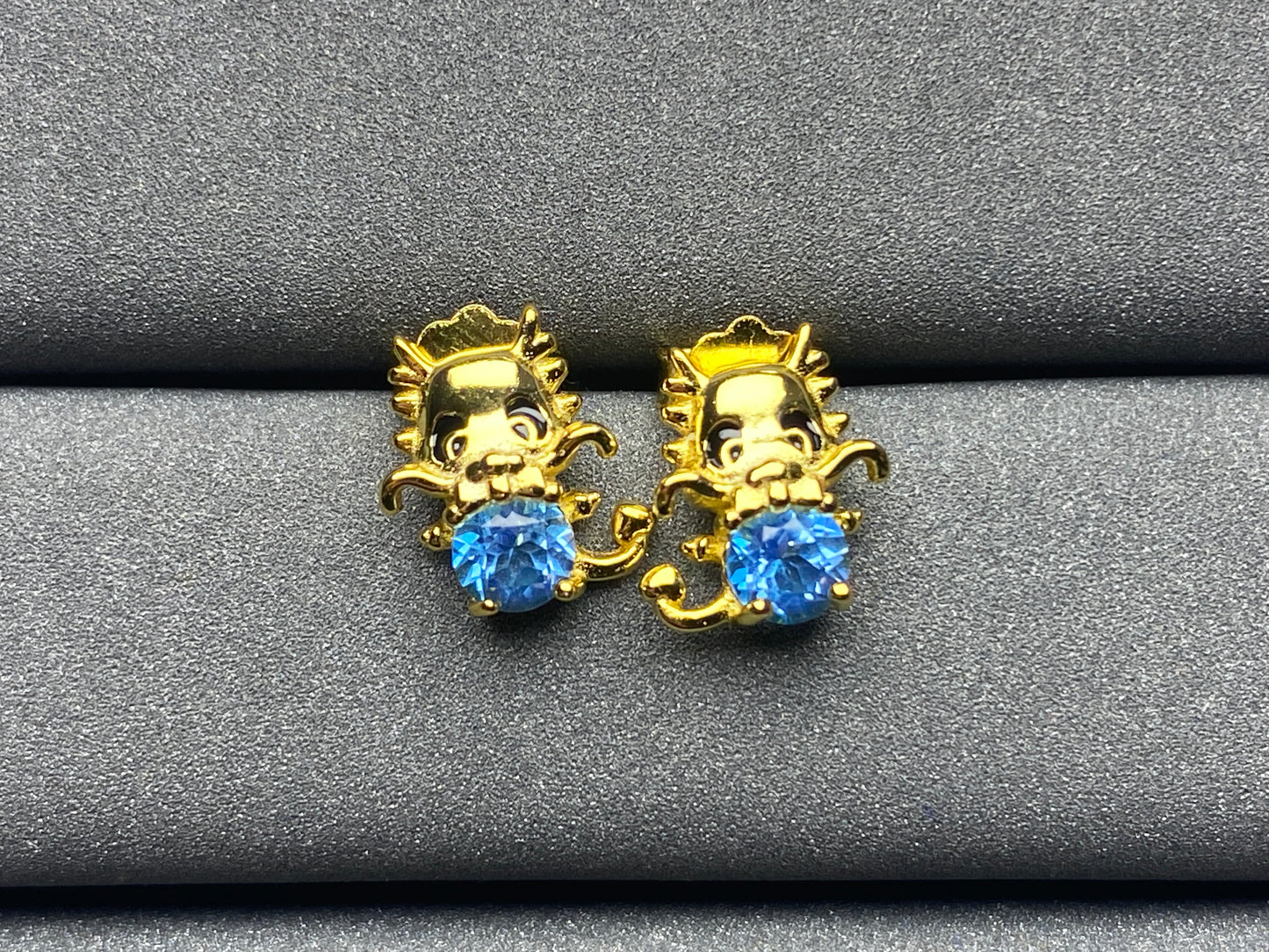 6125 Topaz Earrings