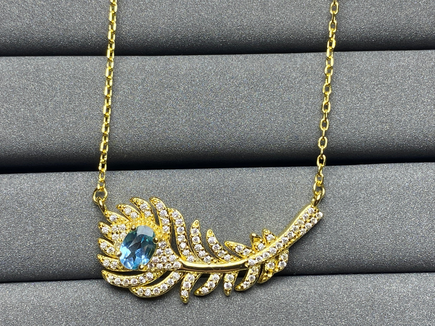 6146 Topaz Necklace