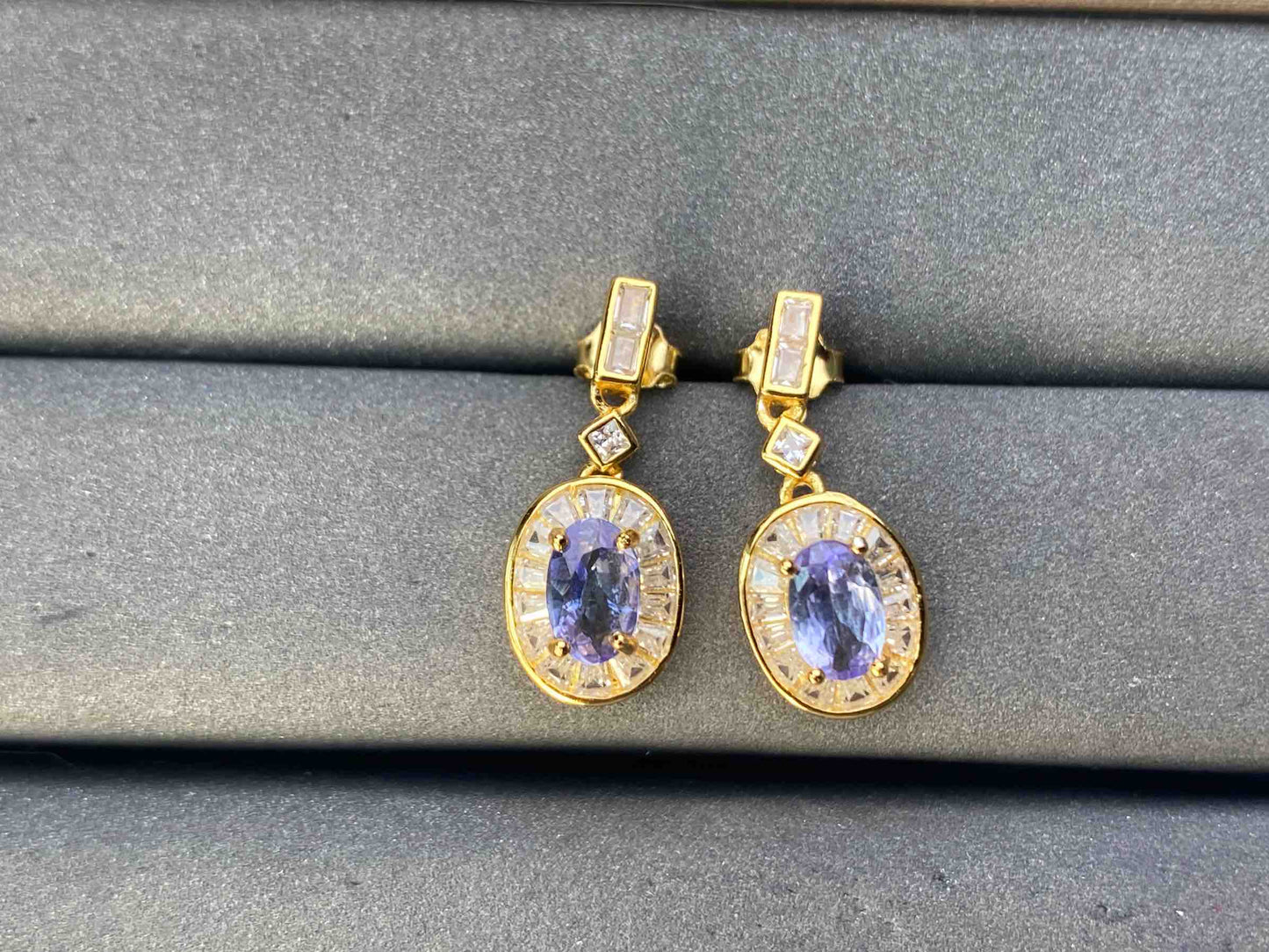 A10027 Tanzanite Earrings