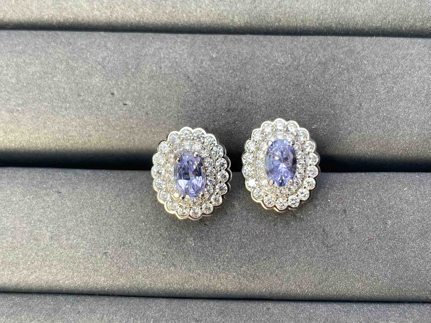 A10031 Tanzanite Earrings