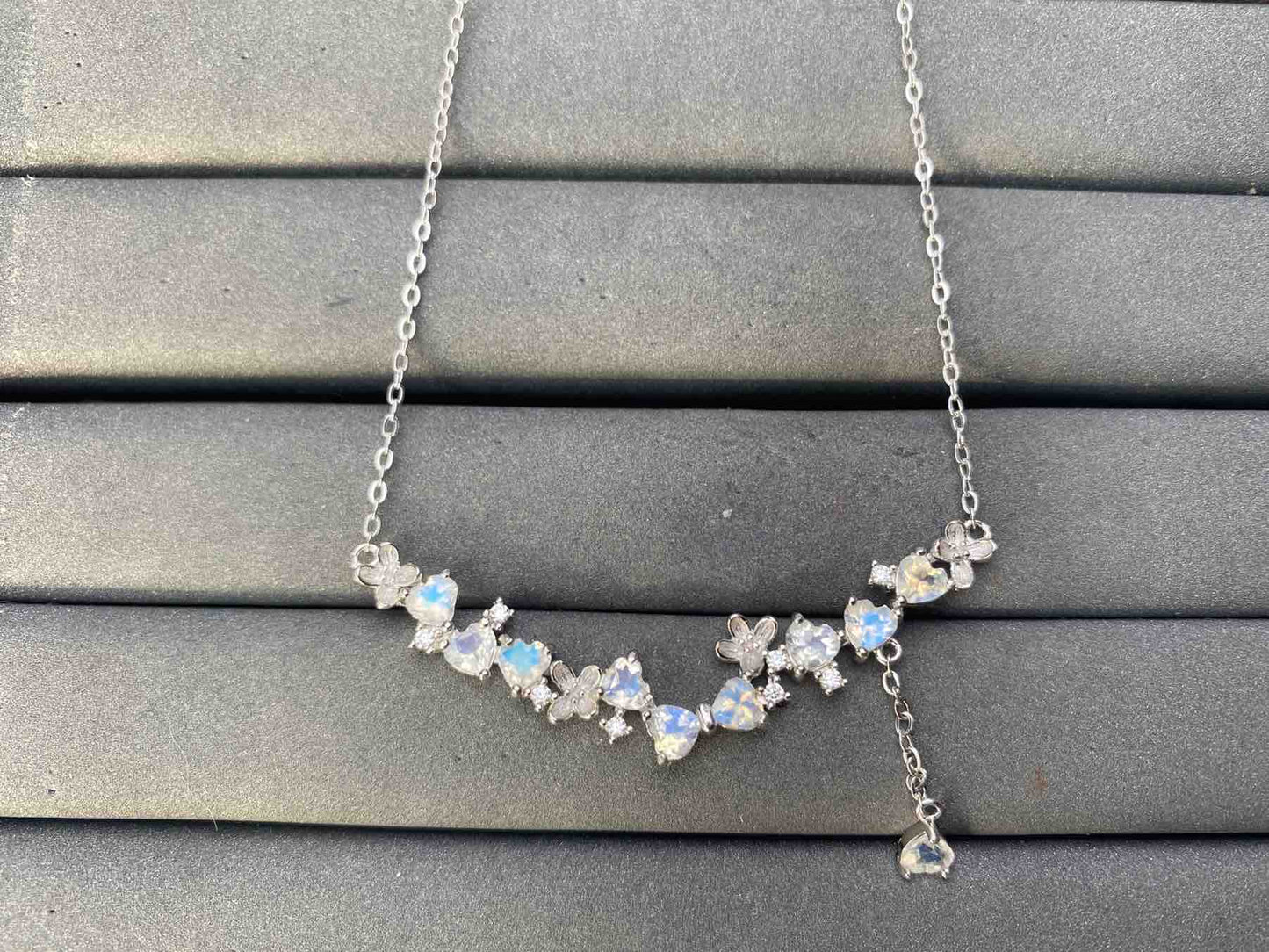 A10034 Moonstone Necklace
