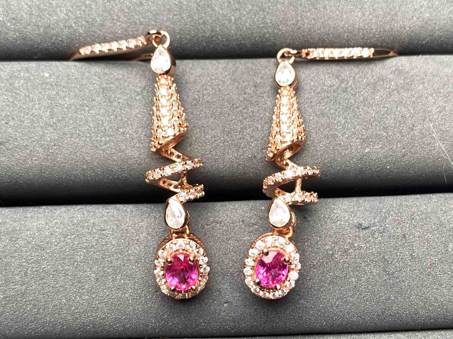 A10100 Pink Ruby Earrings