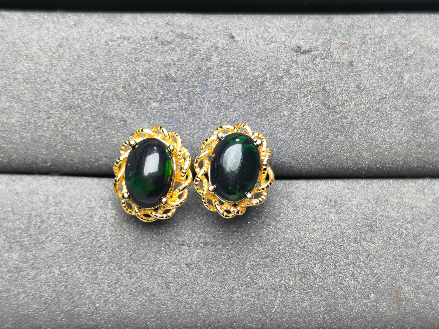 A10106 Opal Earrings