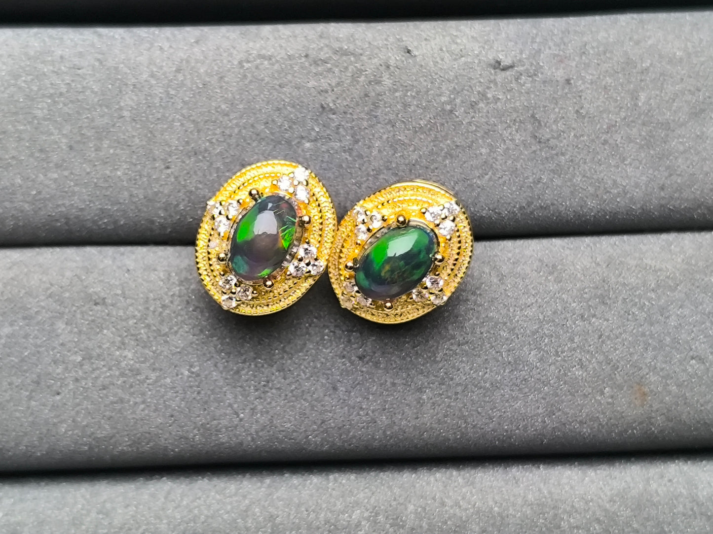 A10109 Opal Earrings