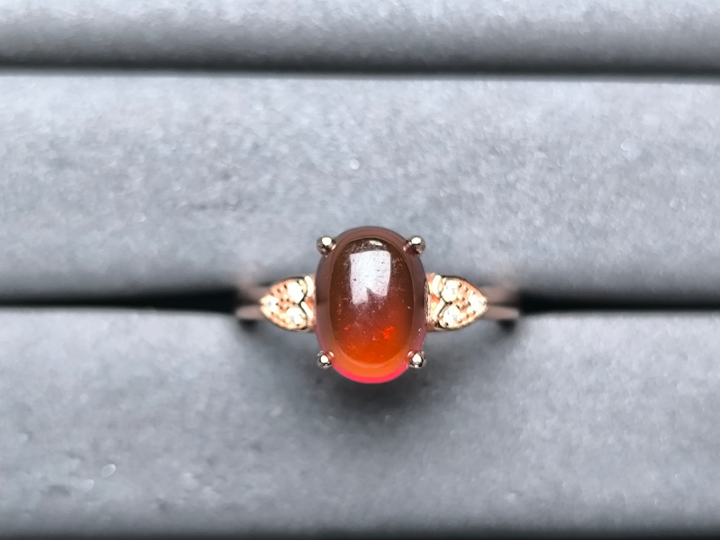 A10129 Garnet Ring