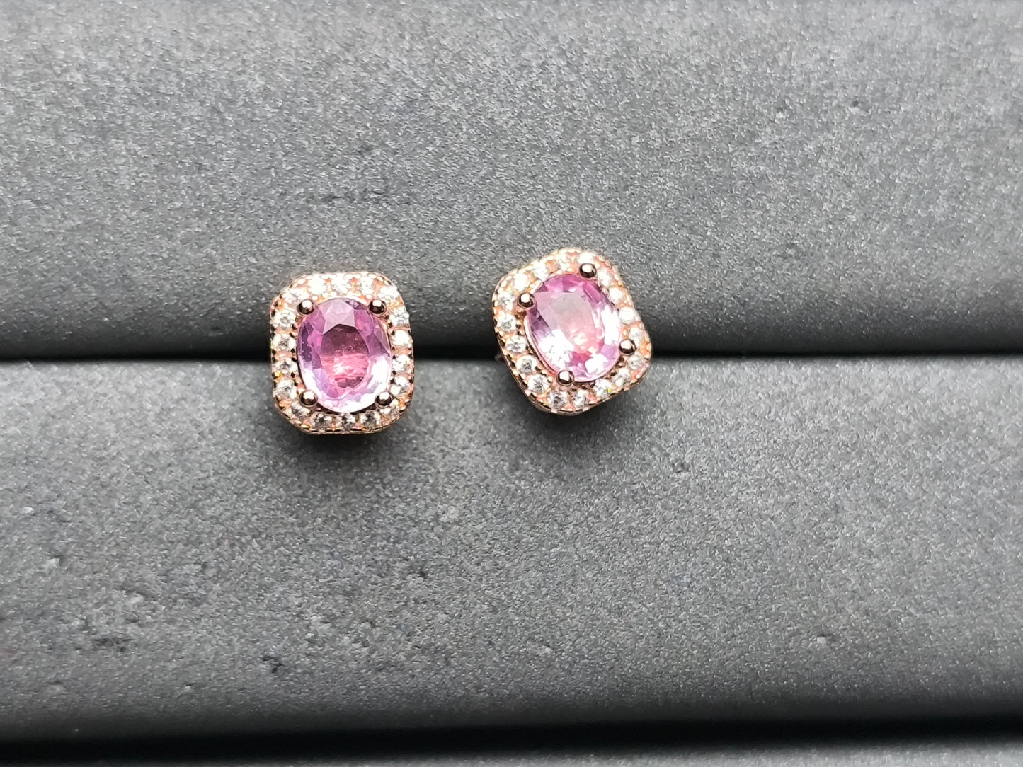 A10200 Pink Sapphire Earrings