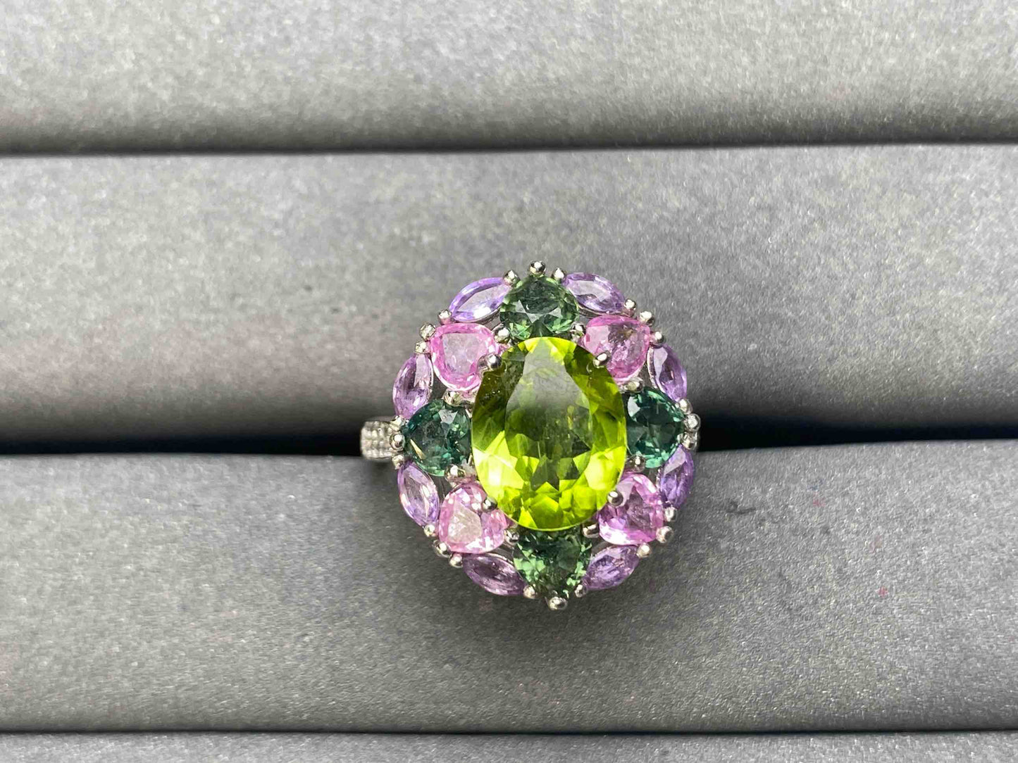 A10329 Peridot Ring