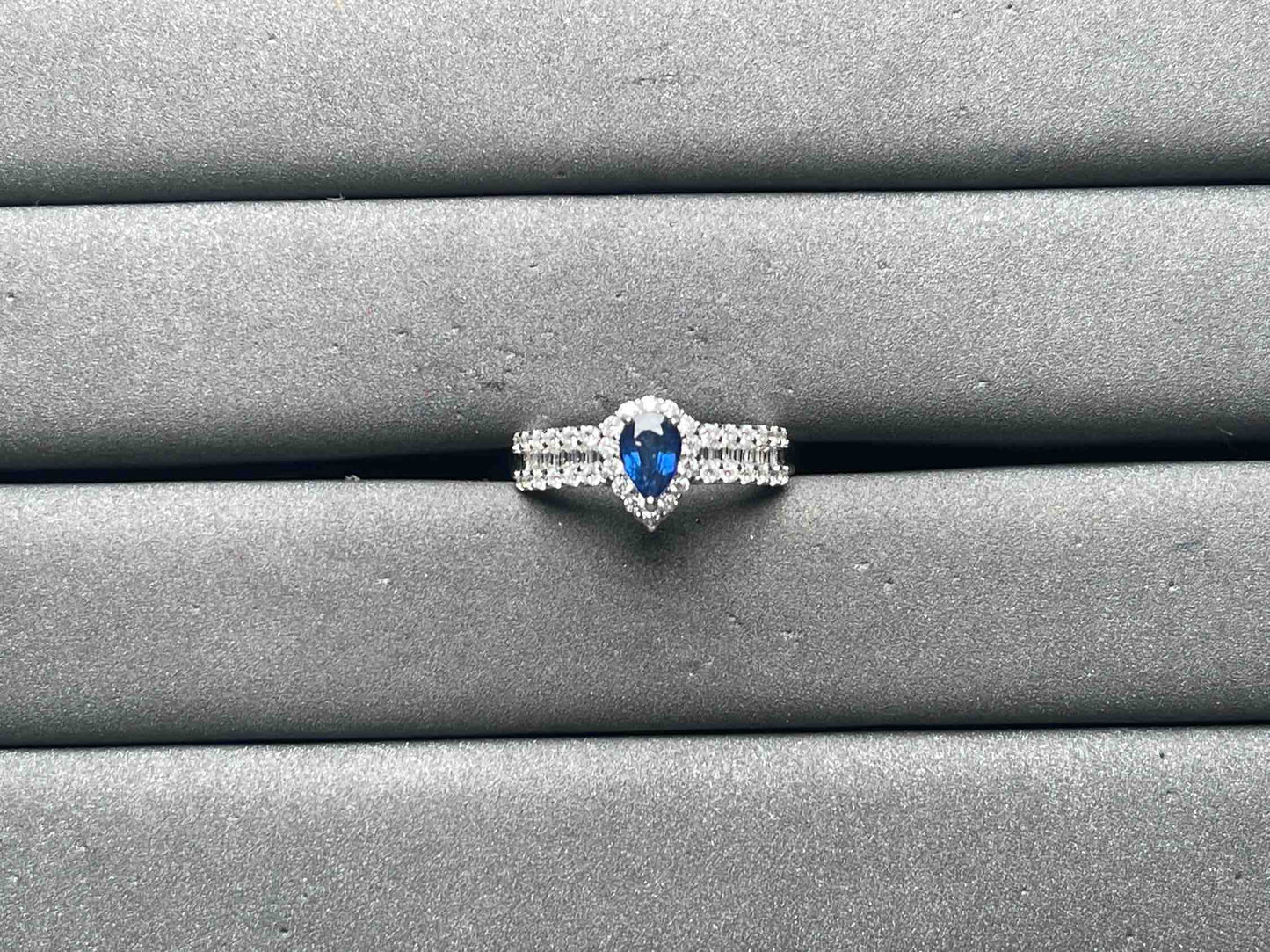 A10654 Sapphire Ring