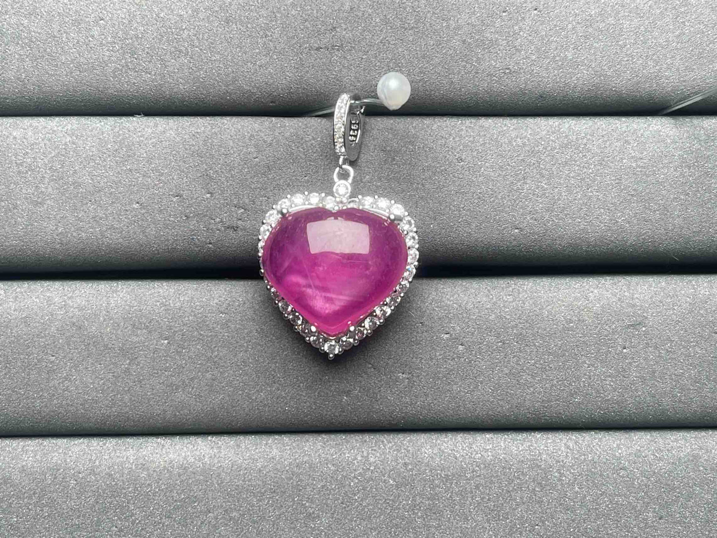 A10680 Ruby Pendant