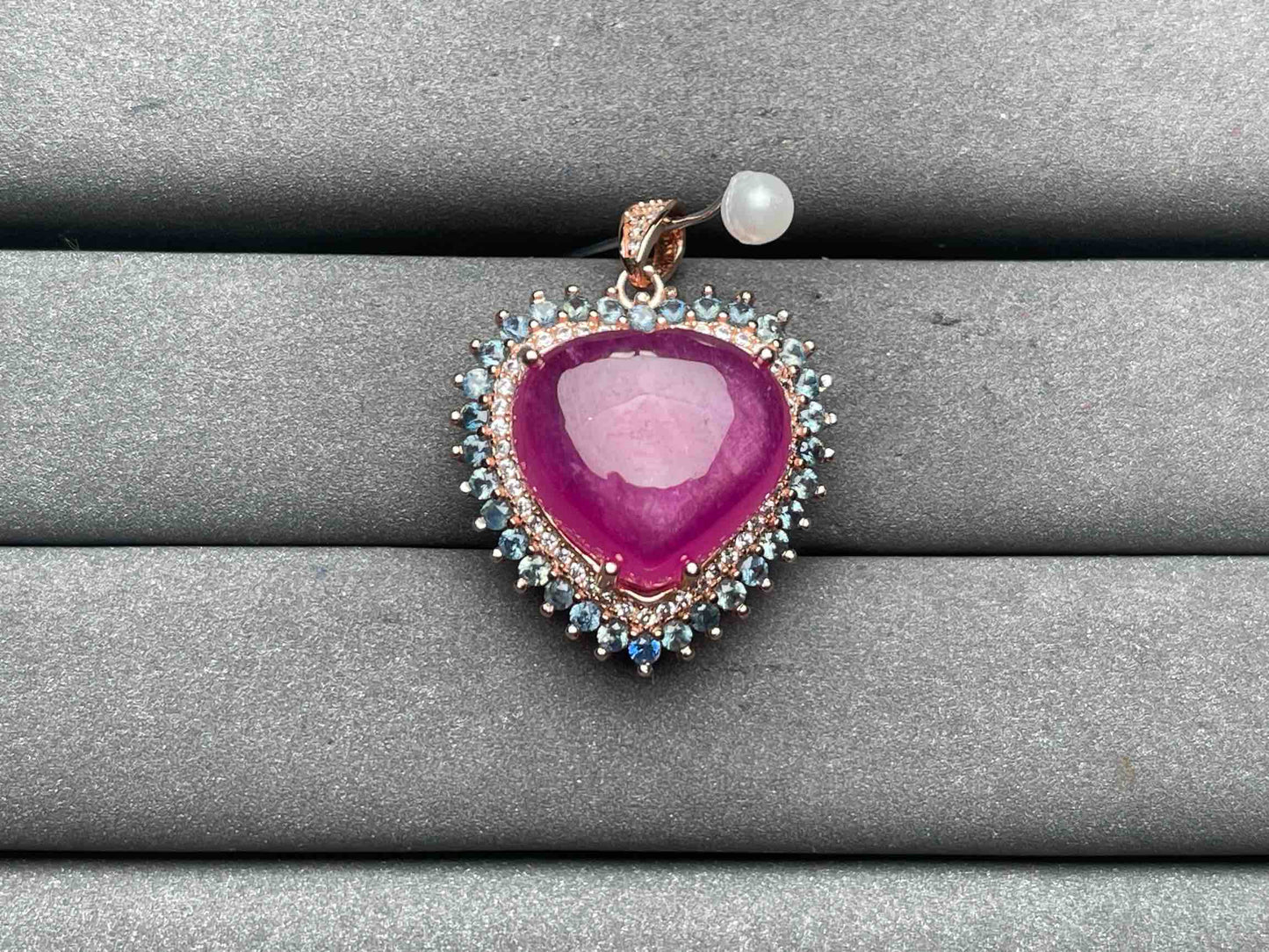 A10735 Ruby Pendant