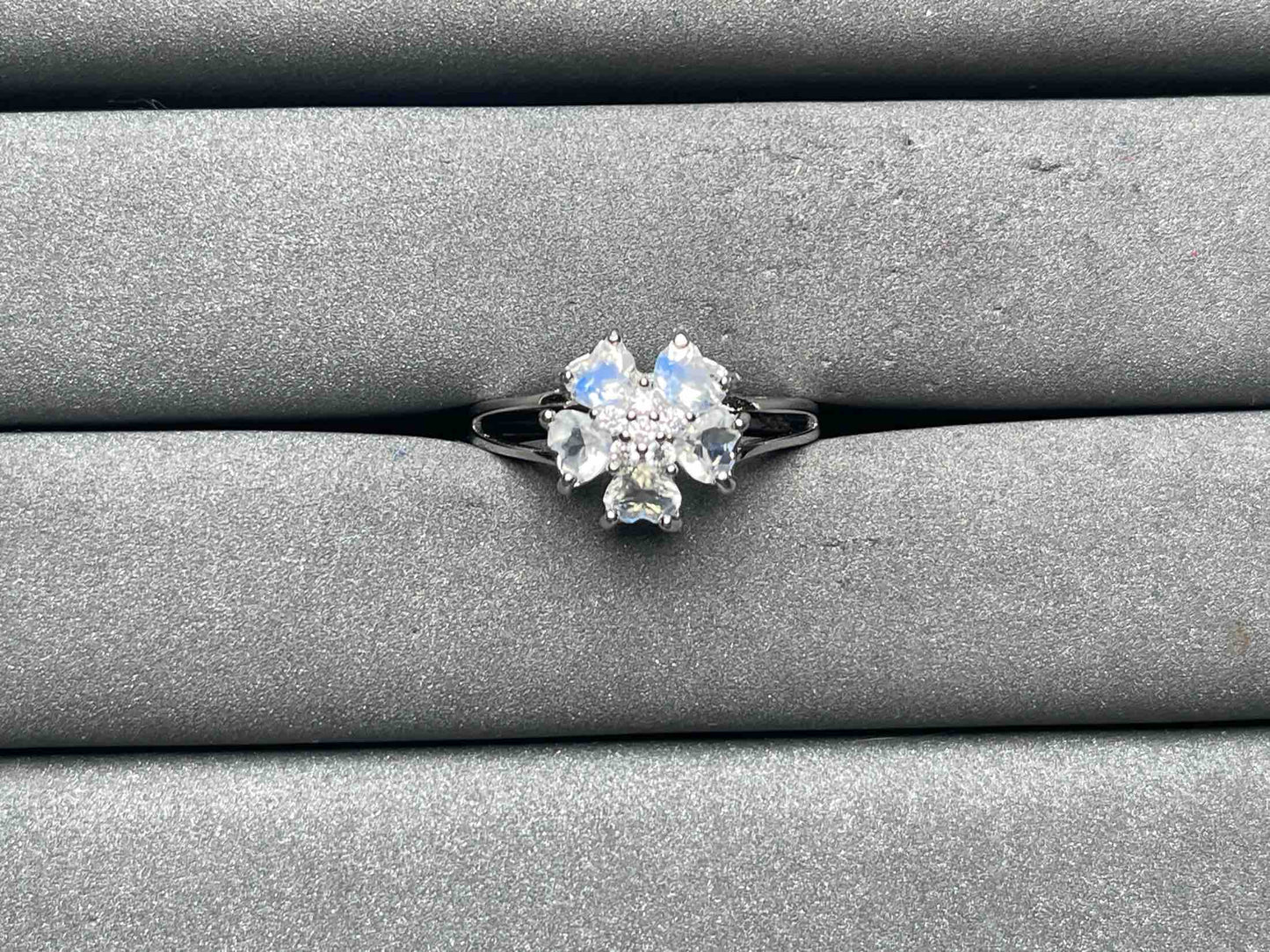 A10767 Aquamarine Ring