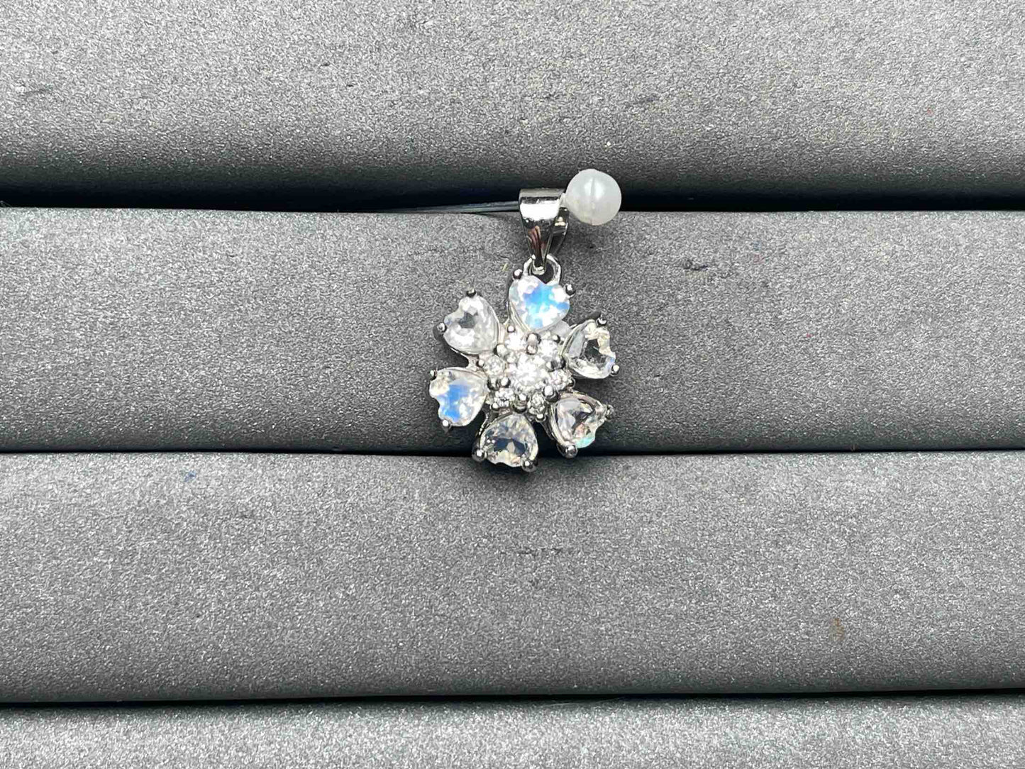 A10768 Aquamarine Pendant