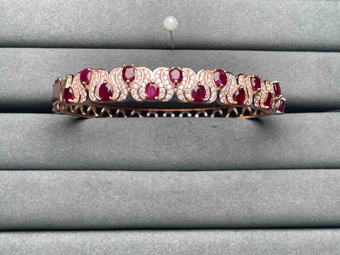 A10800 Ruby Bangle