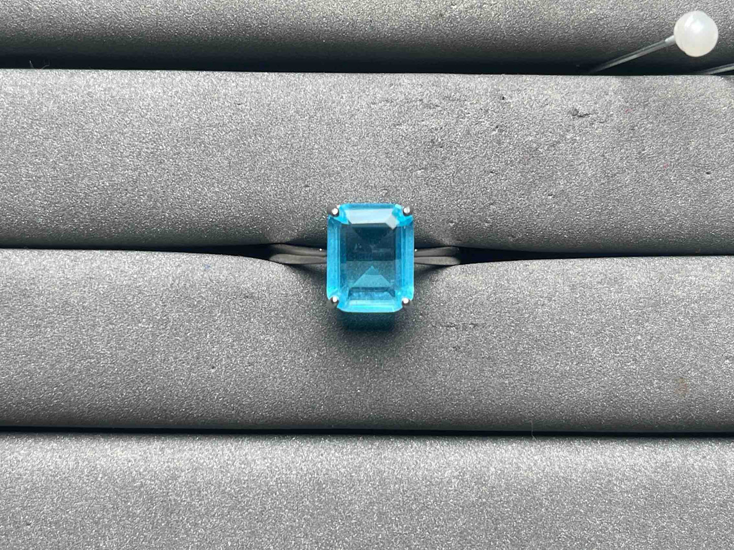 A10896 Color Changing Ring