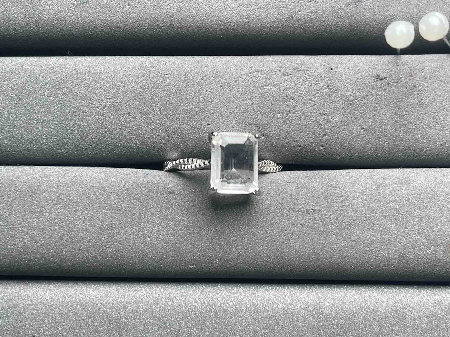 A10920 Color Changing Ring