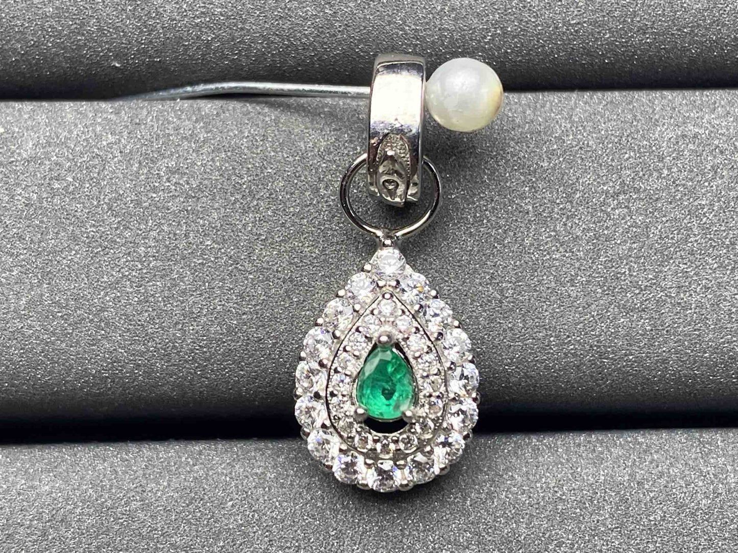 A11 Emerald Pendant