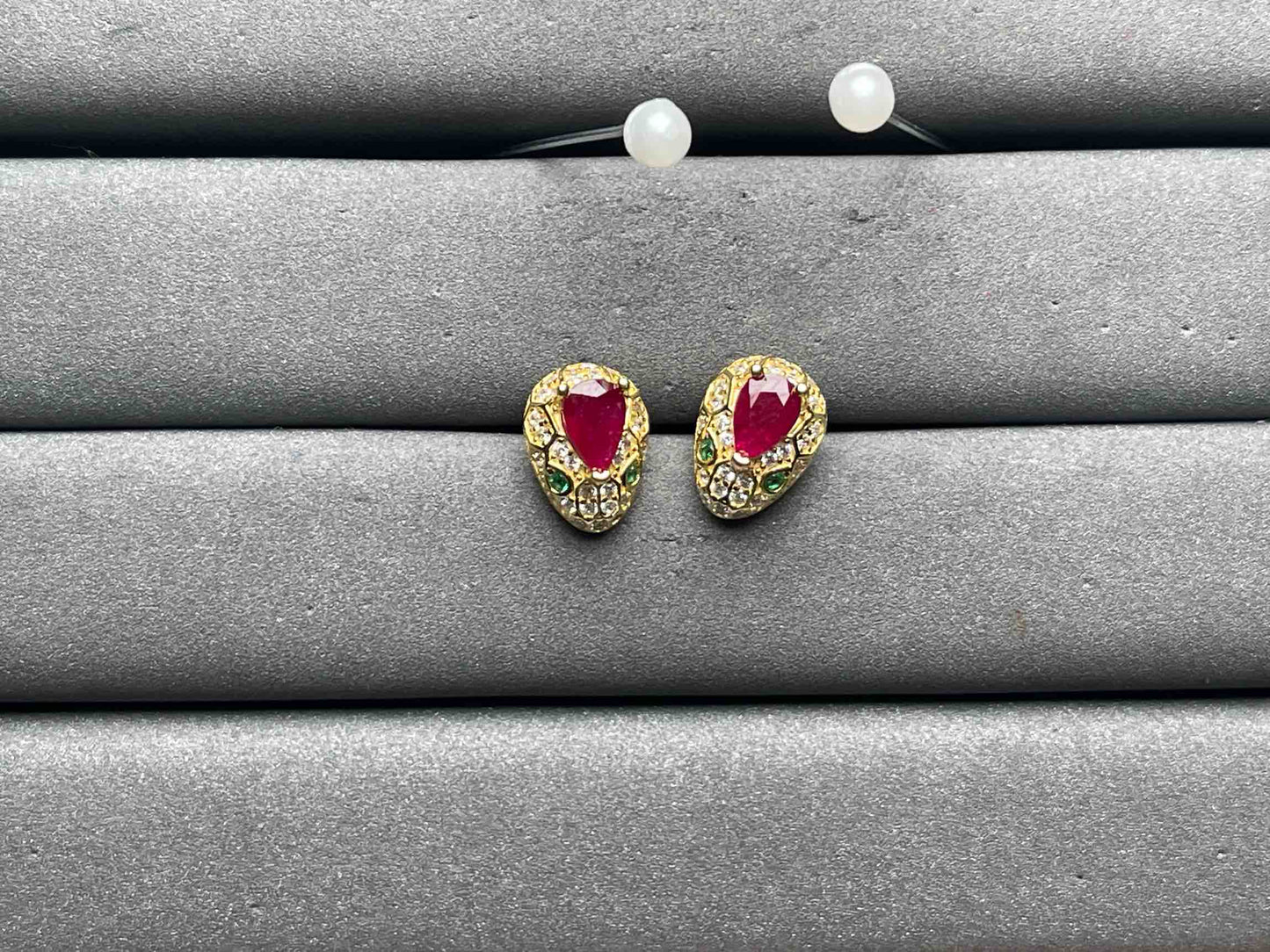 A11006 Ruby Earrings