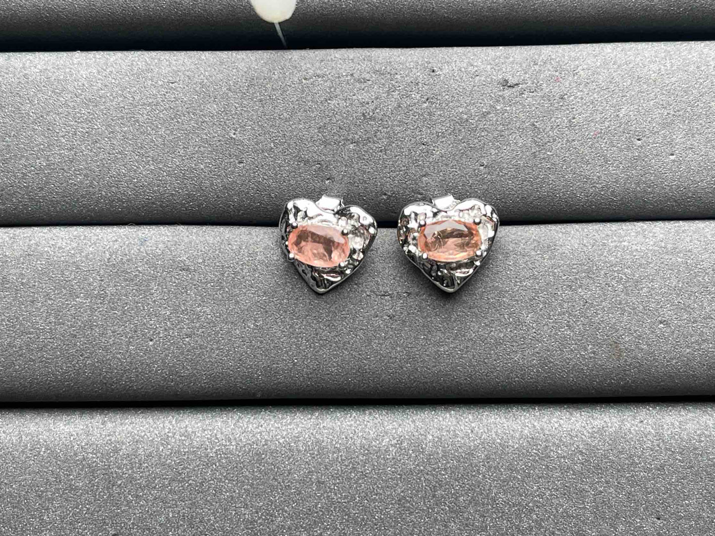 A11029 Color Changing Earrings