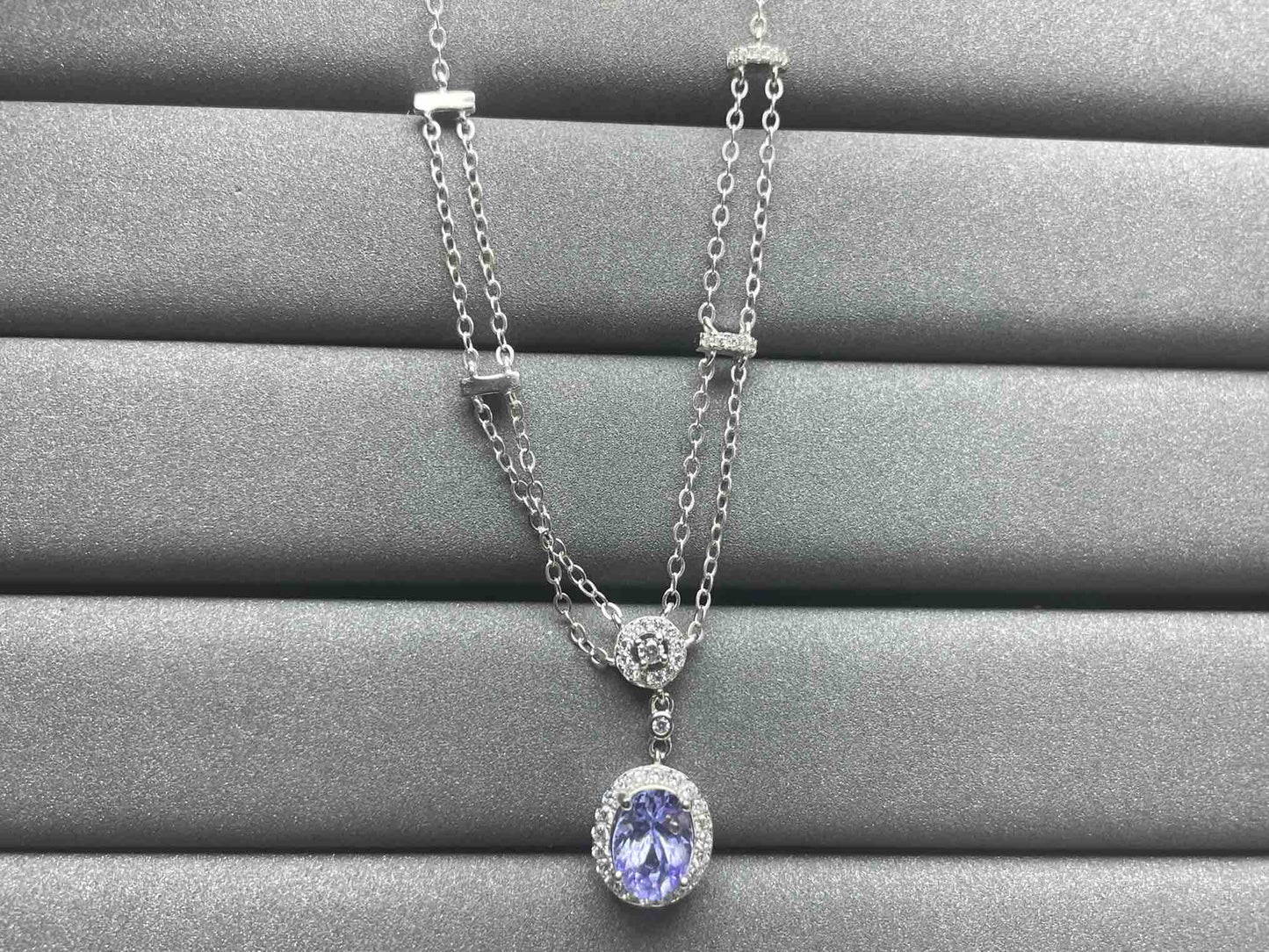 A1121 Tanzanite Necklace