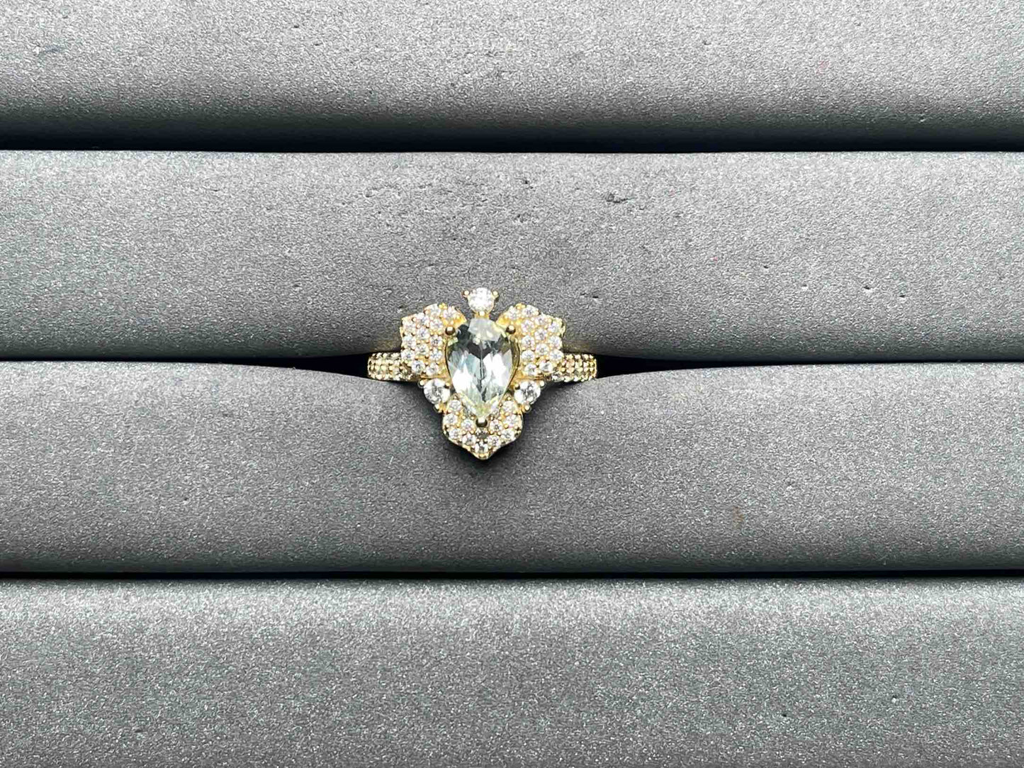 A11227 Aquamarine Ring