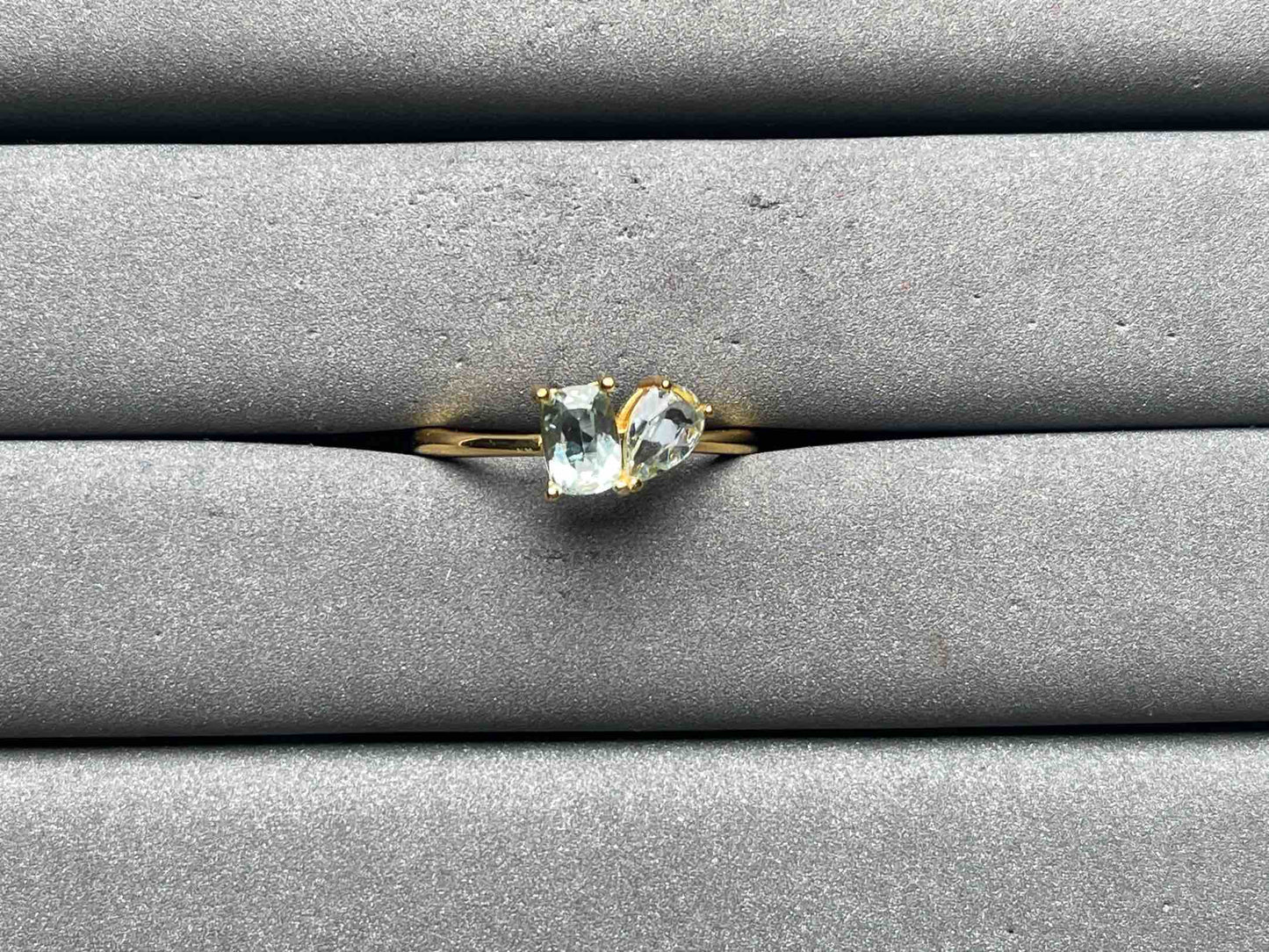 A11228 Aquamarine Ring