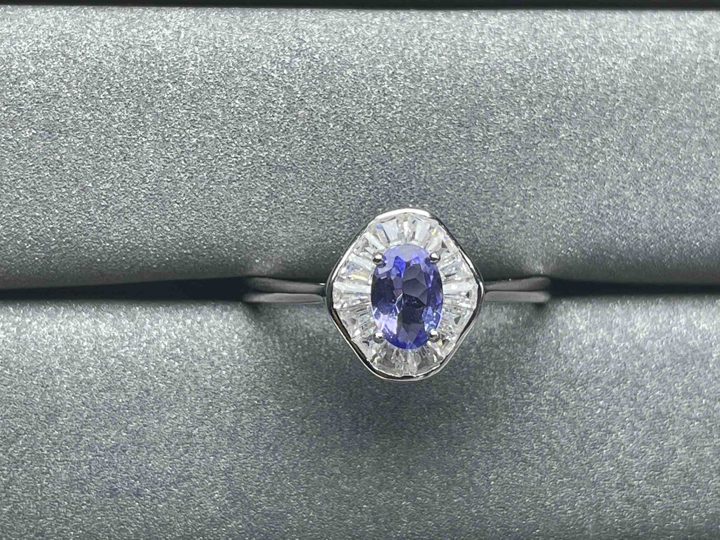 A1126 Tanzanite Ring