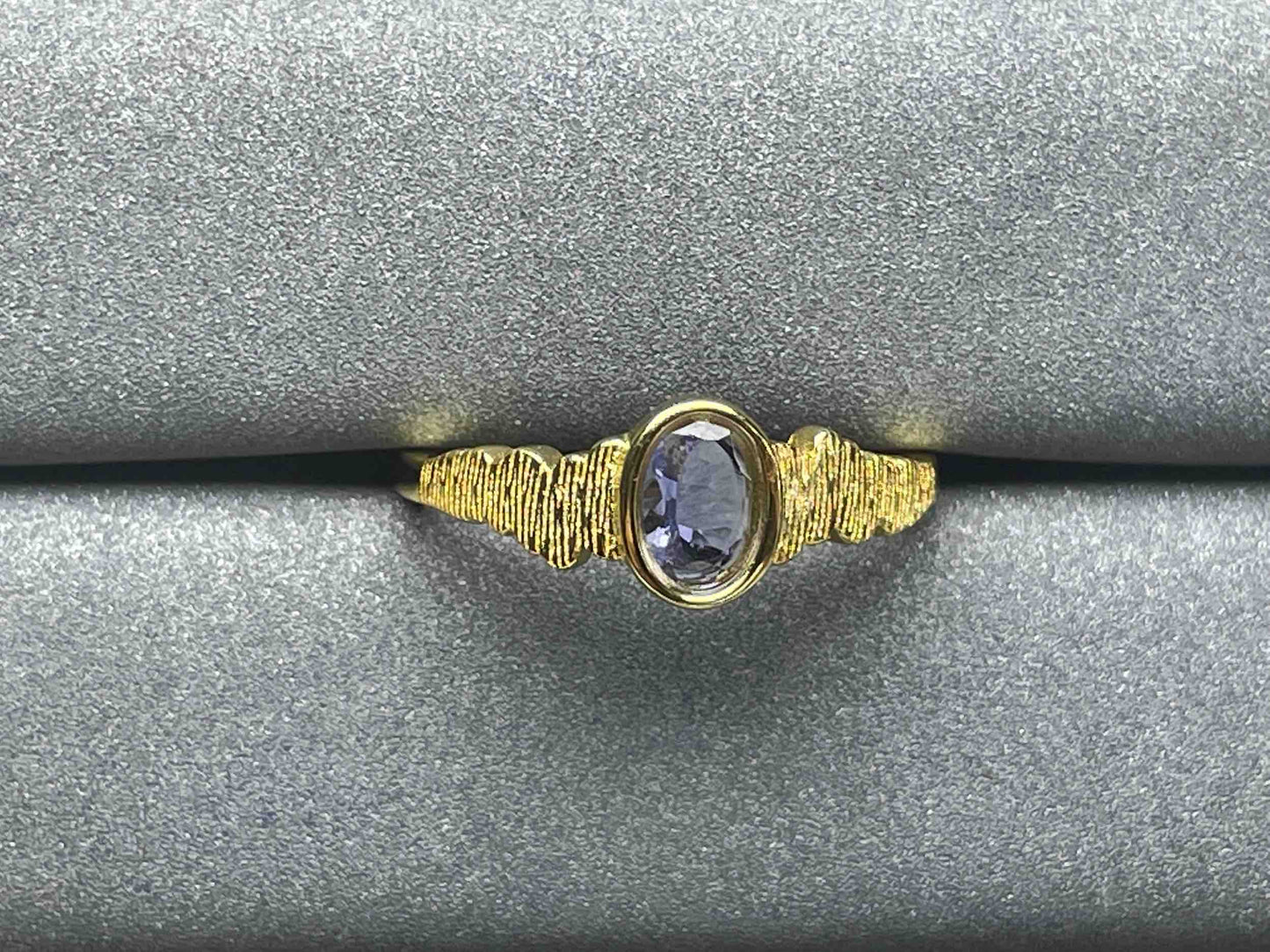 A1128 Tanzanite Ring