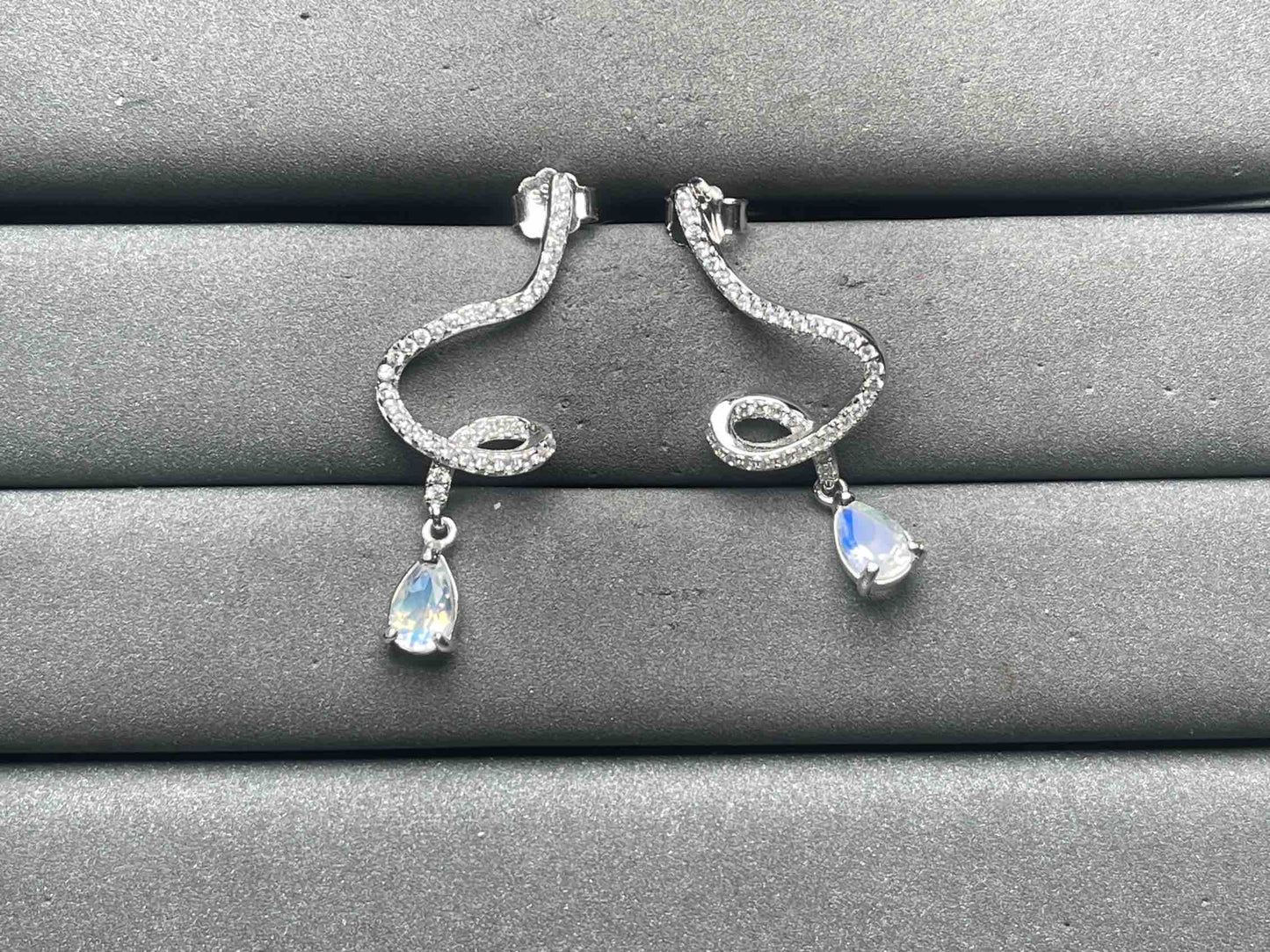 A11286 Aquamarine Earrings