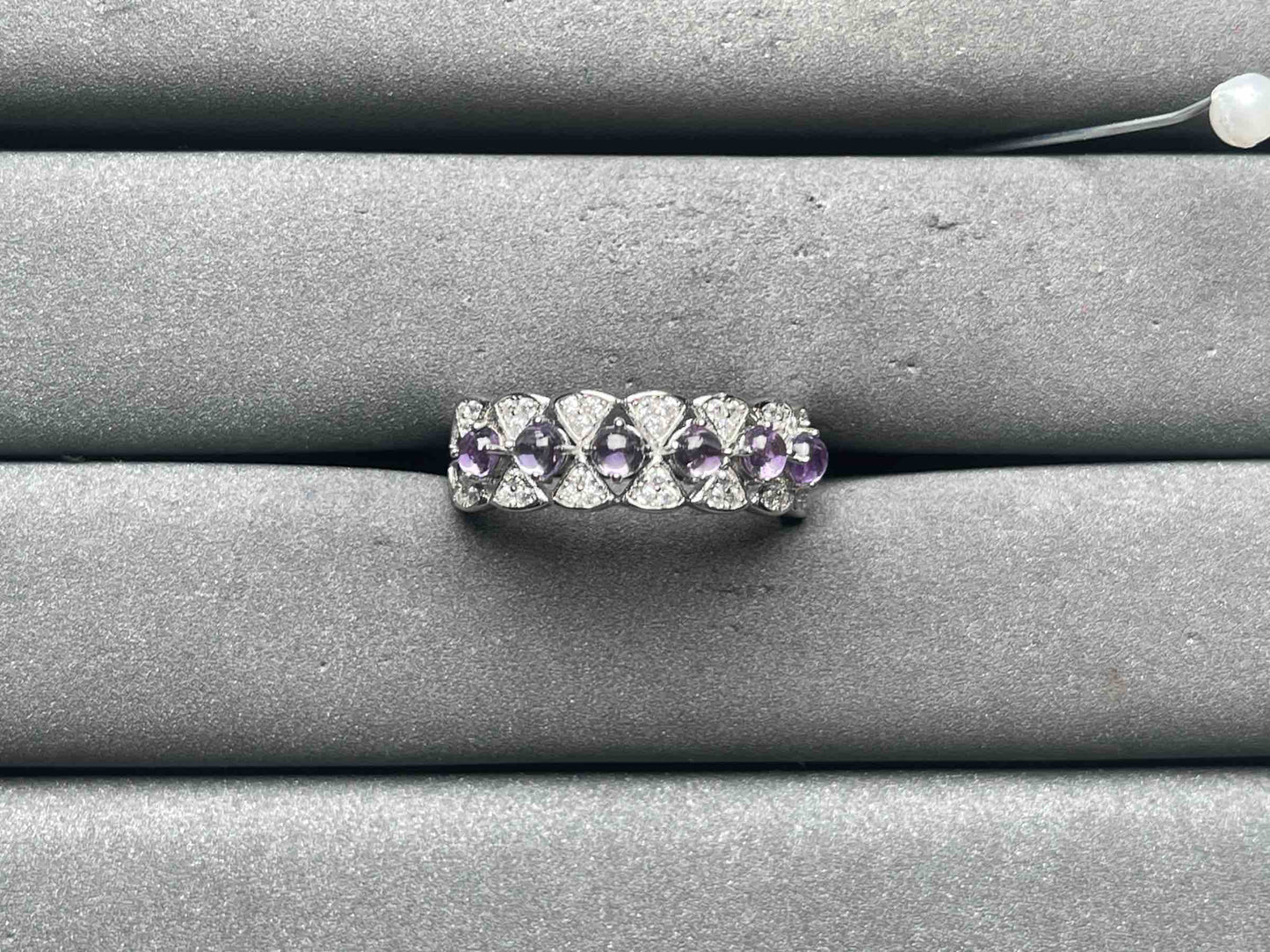 A11335 Sapphire Pendant