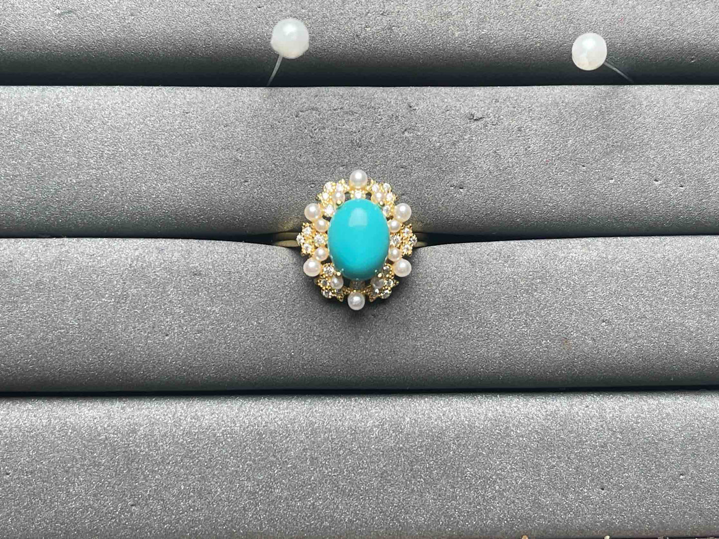 A11375 Turquoise Earrings