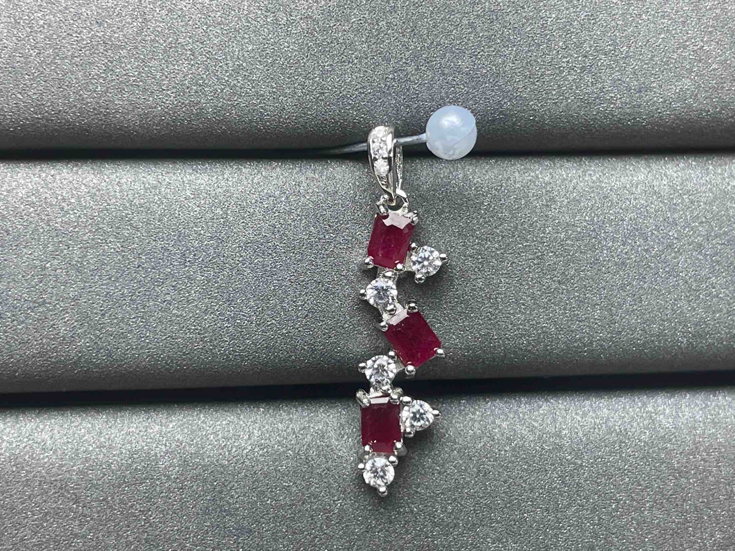 A1150 Ruby Pendant