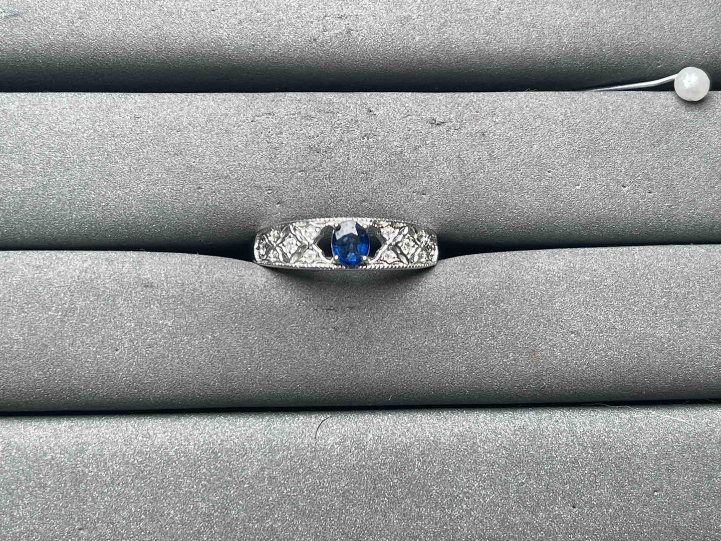 A11505 Sapphire Ring