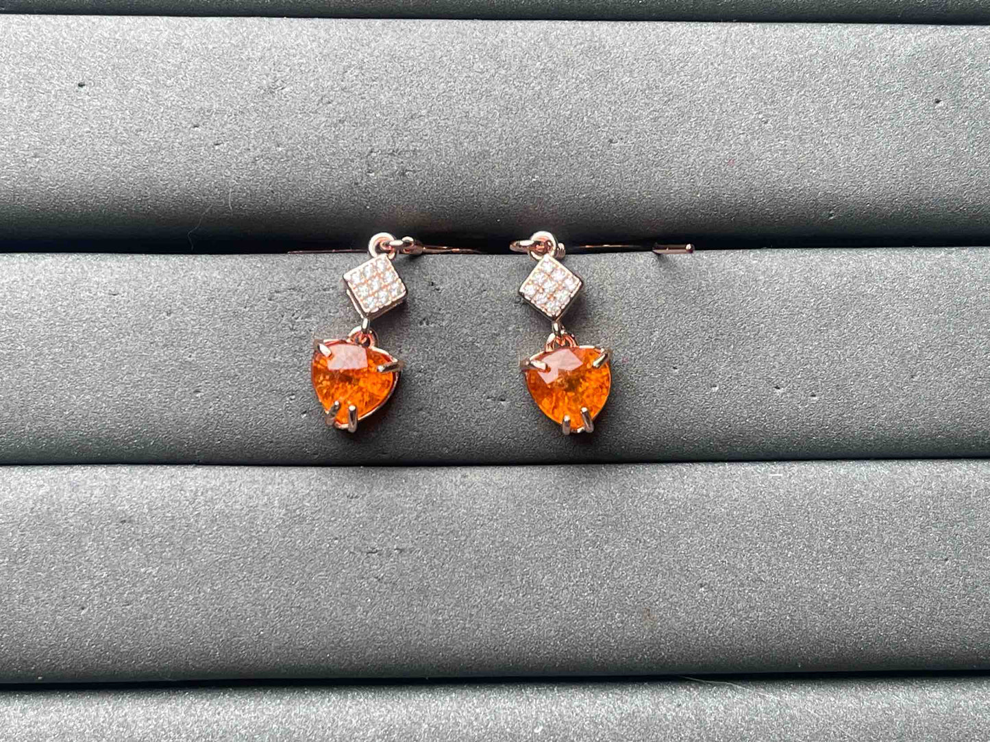 A11560 Fanta Earrings