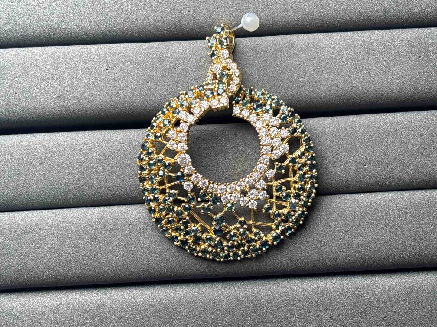 A11677 Sapphire Pendant