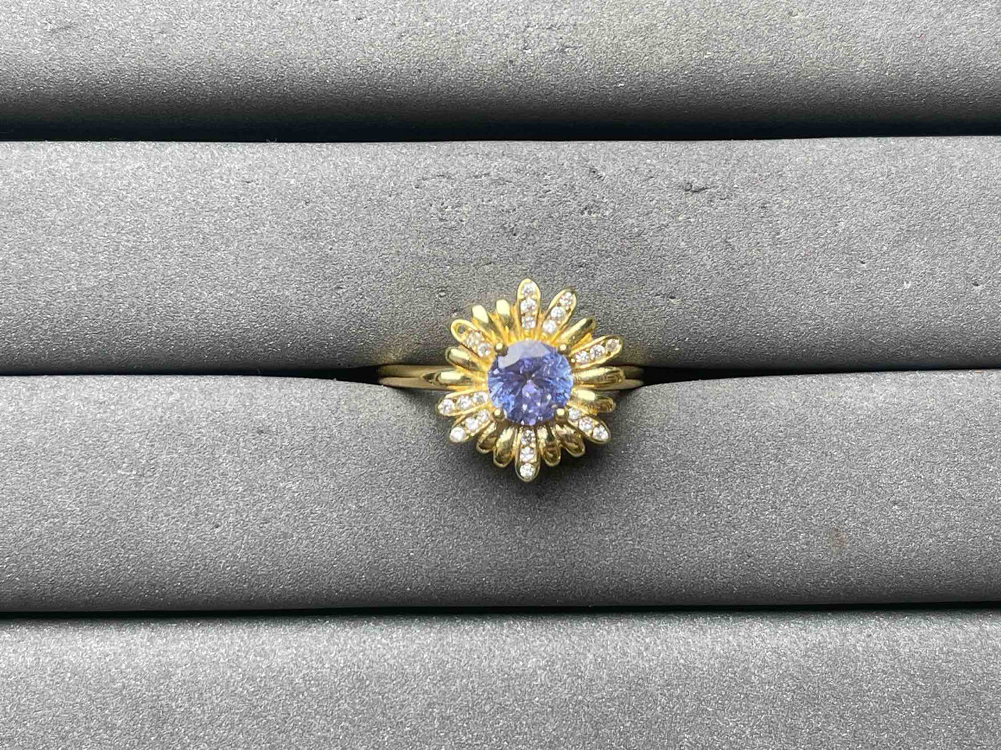 A11705 Tanzanite Ring
