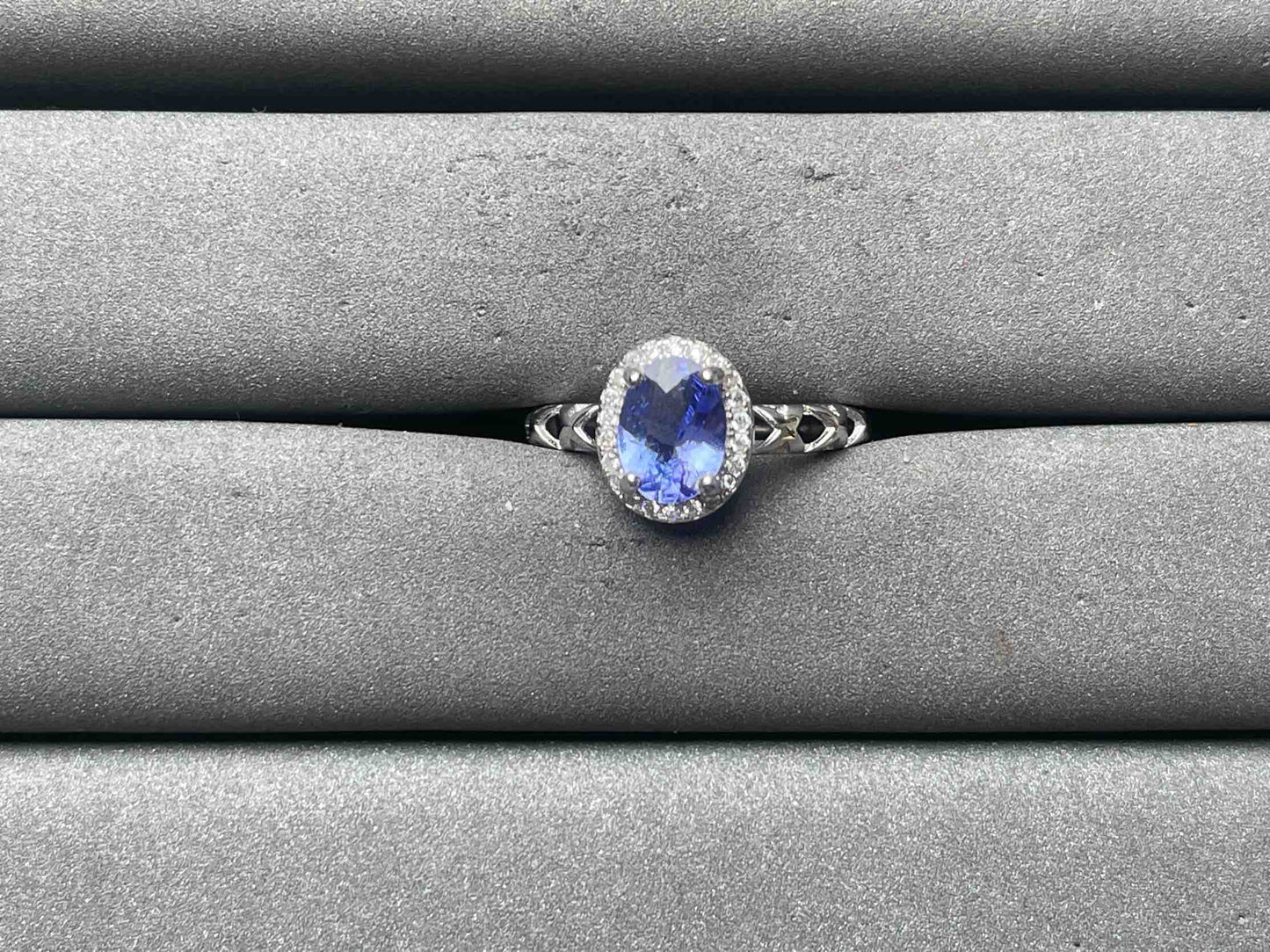 A11707 Tanzanite Ring