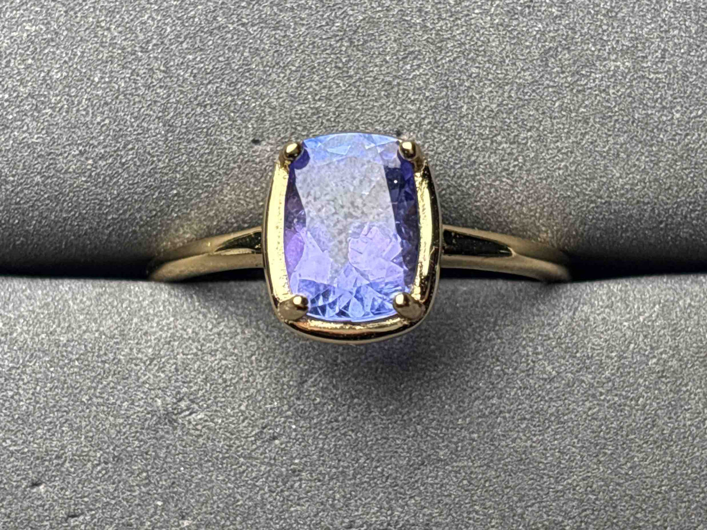A11739 Tanzanite Ring