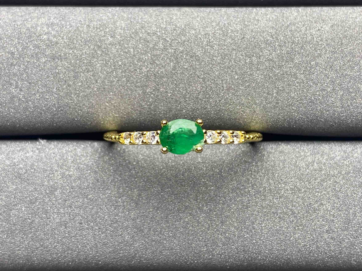 A117 Emerald Ring