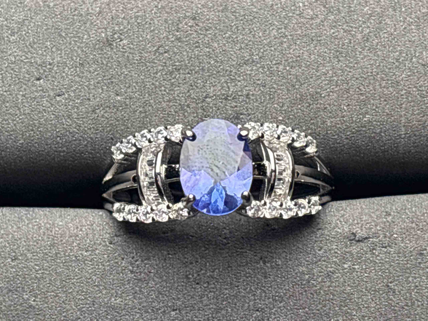 A11896 Tanzanite Ring