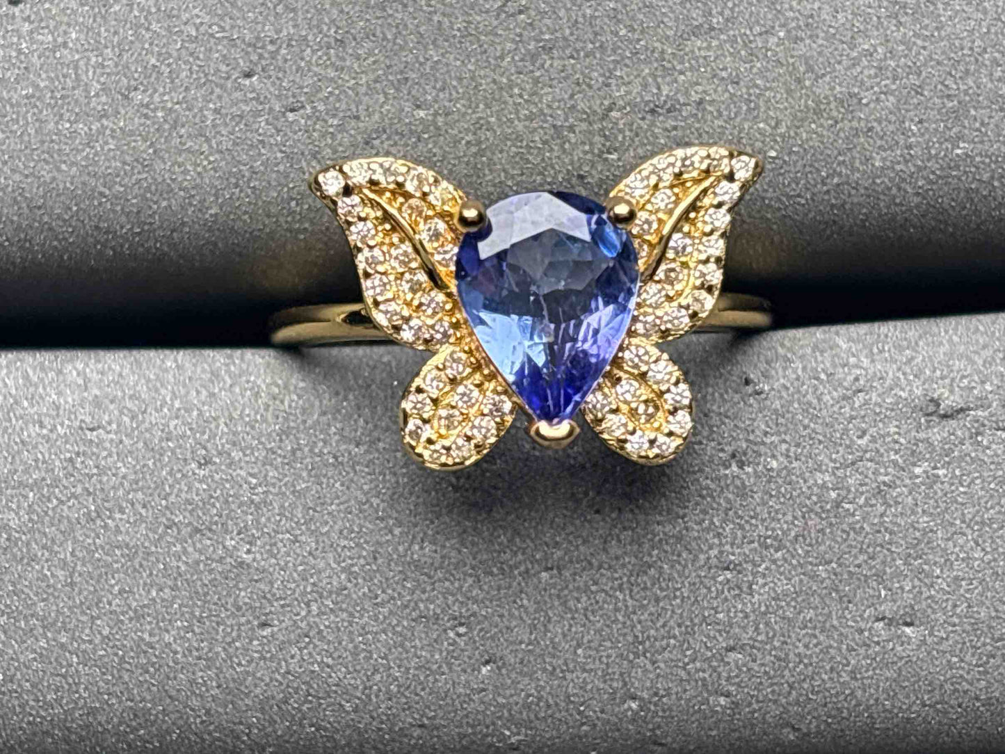 A11903 Tanzanite Ring